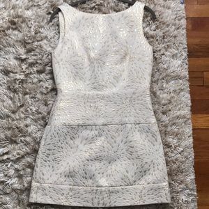 Gorgeous Cream & Gold Shift Dress